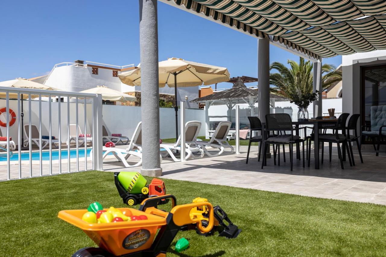 Ideal For Family Holidays, Near Beach And Golf- Casa James La Guirra Екстер'єр фото