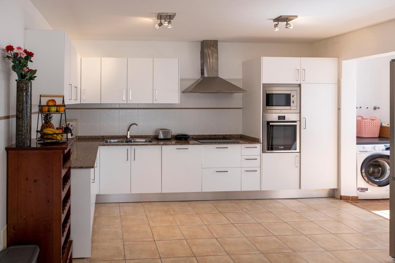 Ideal For Family Holidays, Near Beach And Golf- Casa James La Guirra Екстер'єр фото